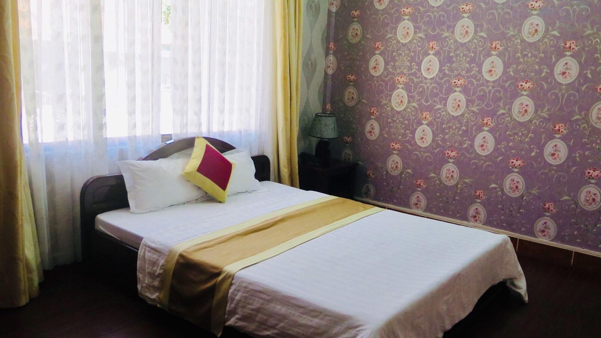 Khách sạn Cong Doan 2*